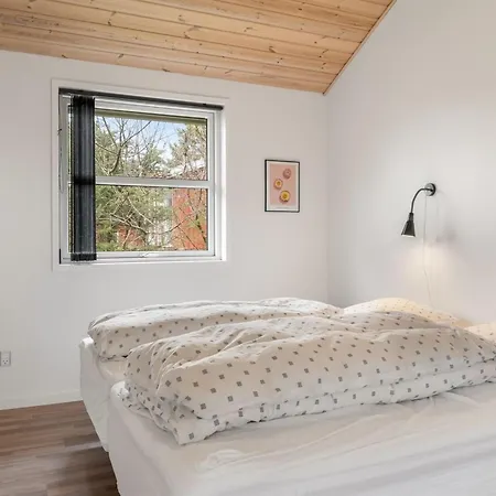 Joske - 2km From The Sea By Interhome